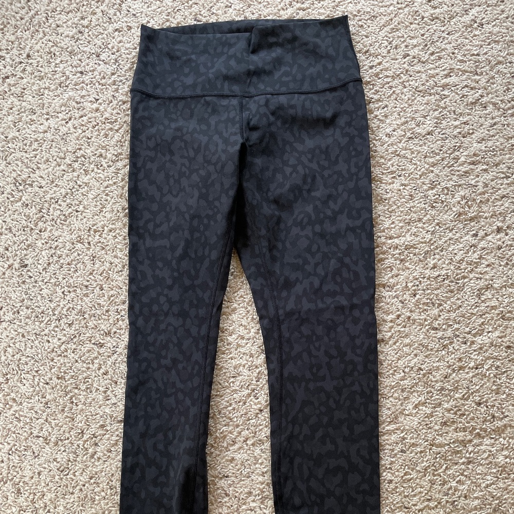 Lulu lemon Wonder Under Leggings